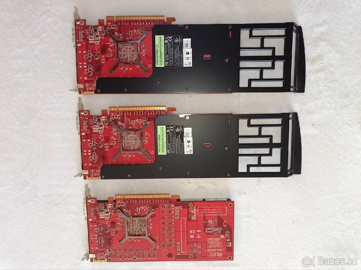 3x Grafická karta AMD FirePro V5900 - 2