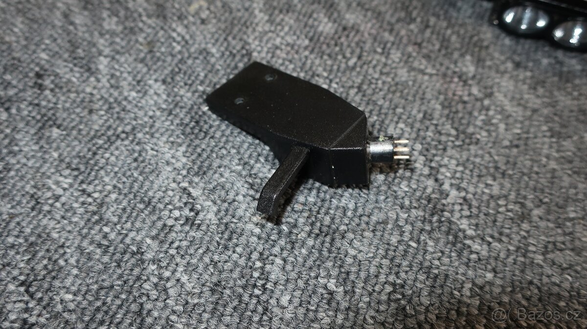 Headshell pro gramofony Tesla - 2