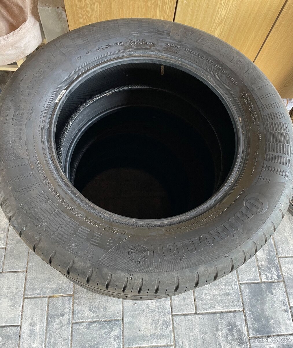 Letní pneu 215/65 R17 Continental - 2