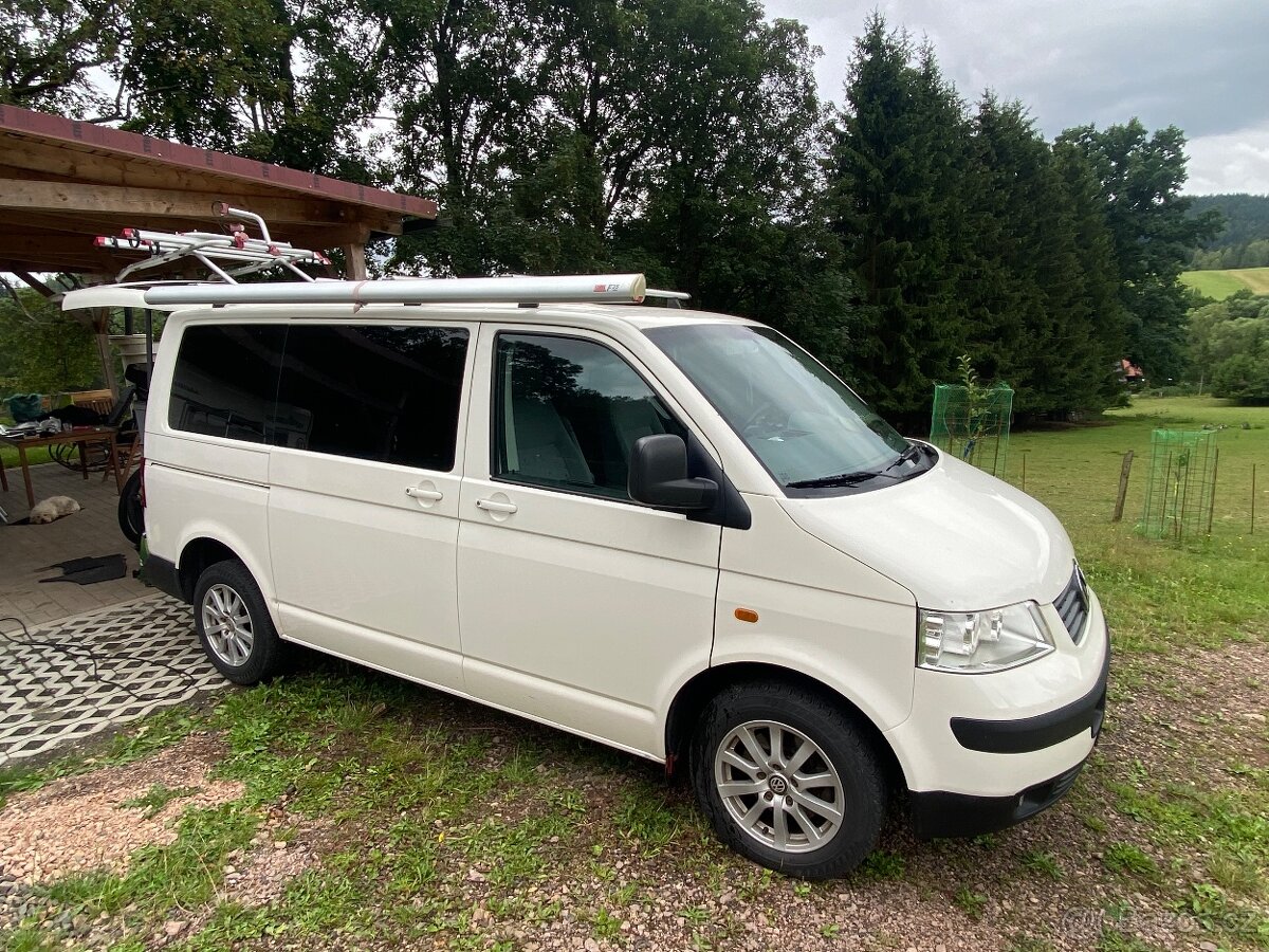 Volkswagen Transporter - 2