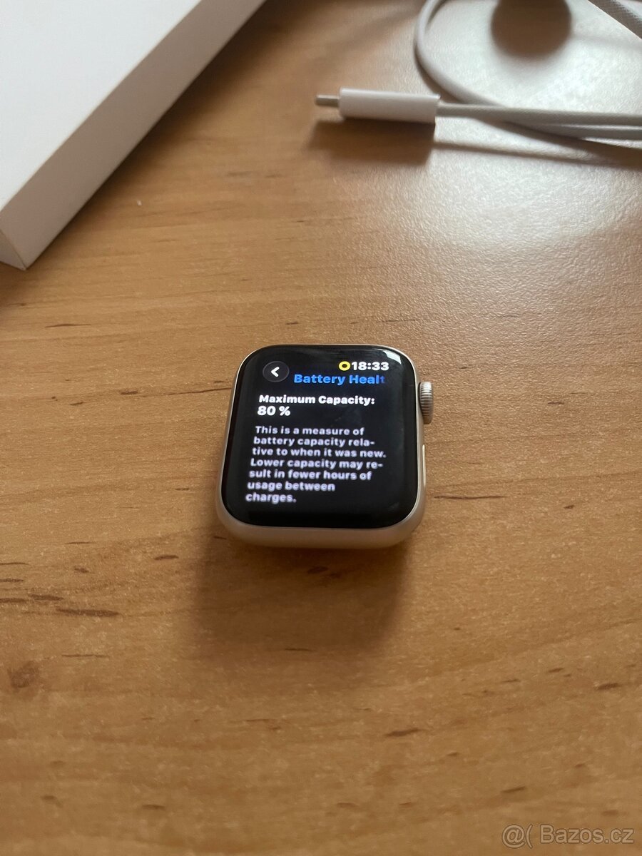 Apple Watch SE (2022) - 2