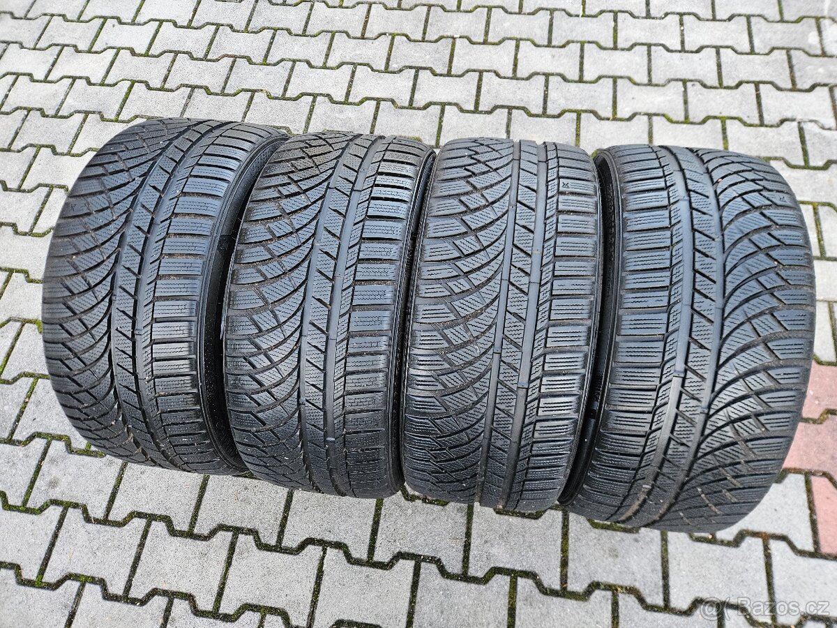 Zimní Kumho 255/35/19 - 2
