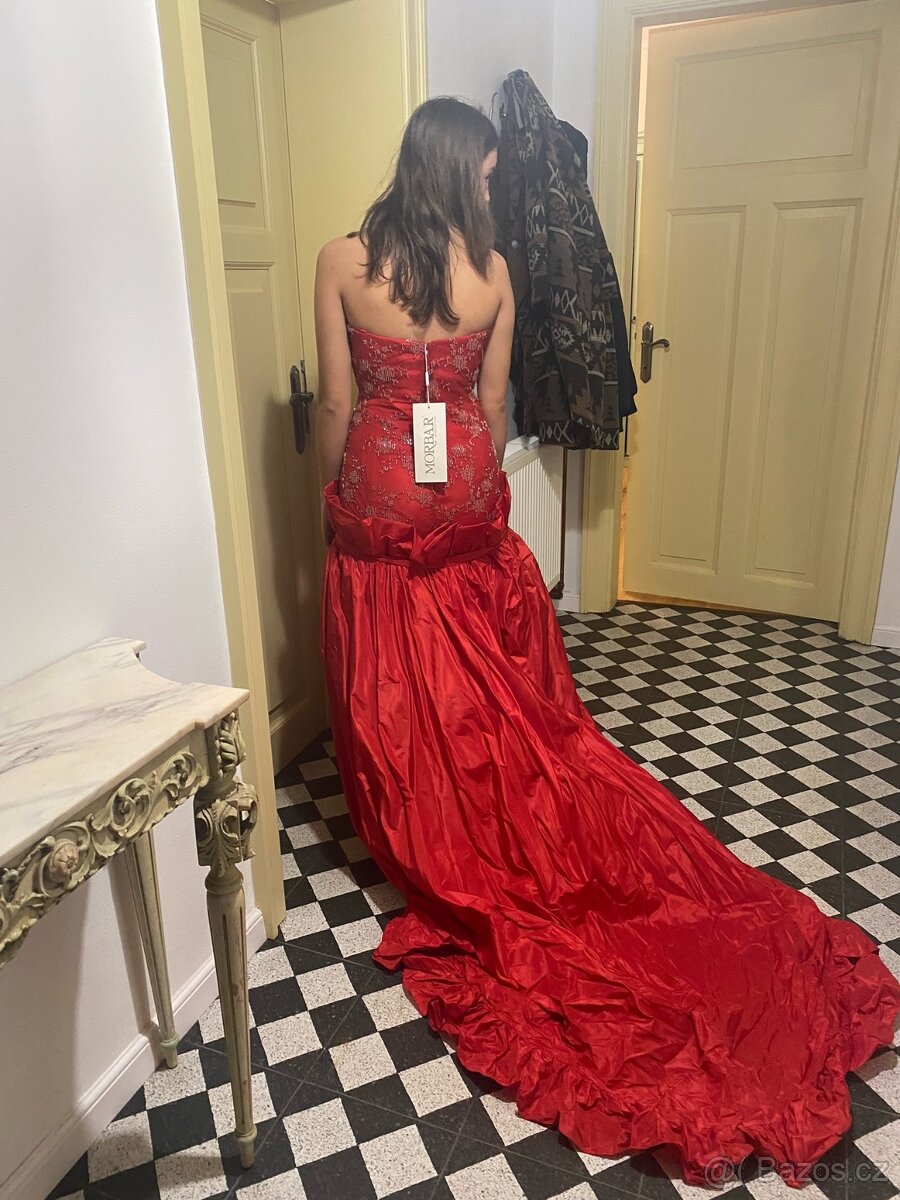 Nové společenské dlouhé hedvábné šaty maturitní ples - 2