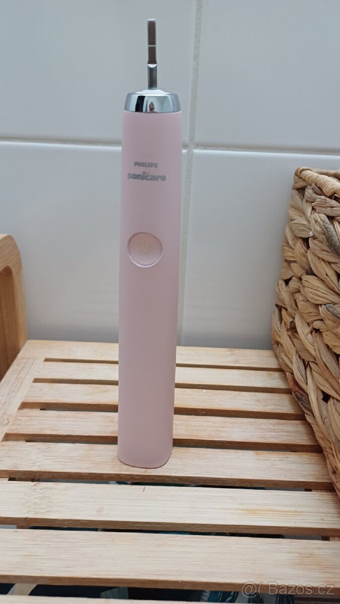 Zubní kartáček Philips Sonicare DiamondClean - 2