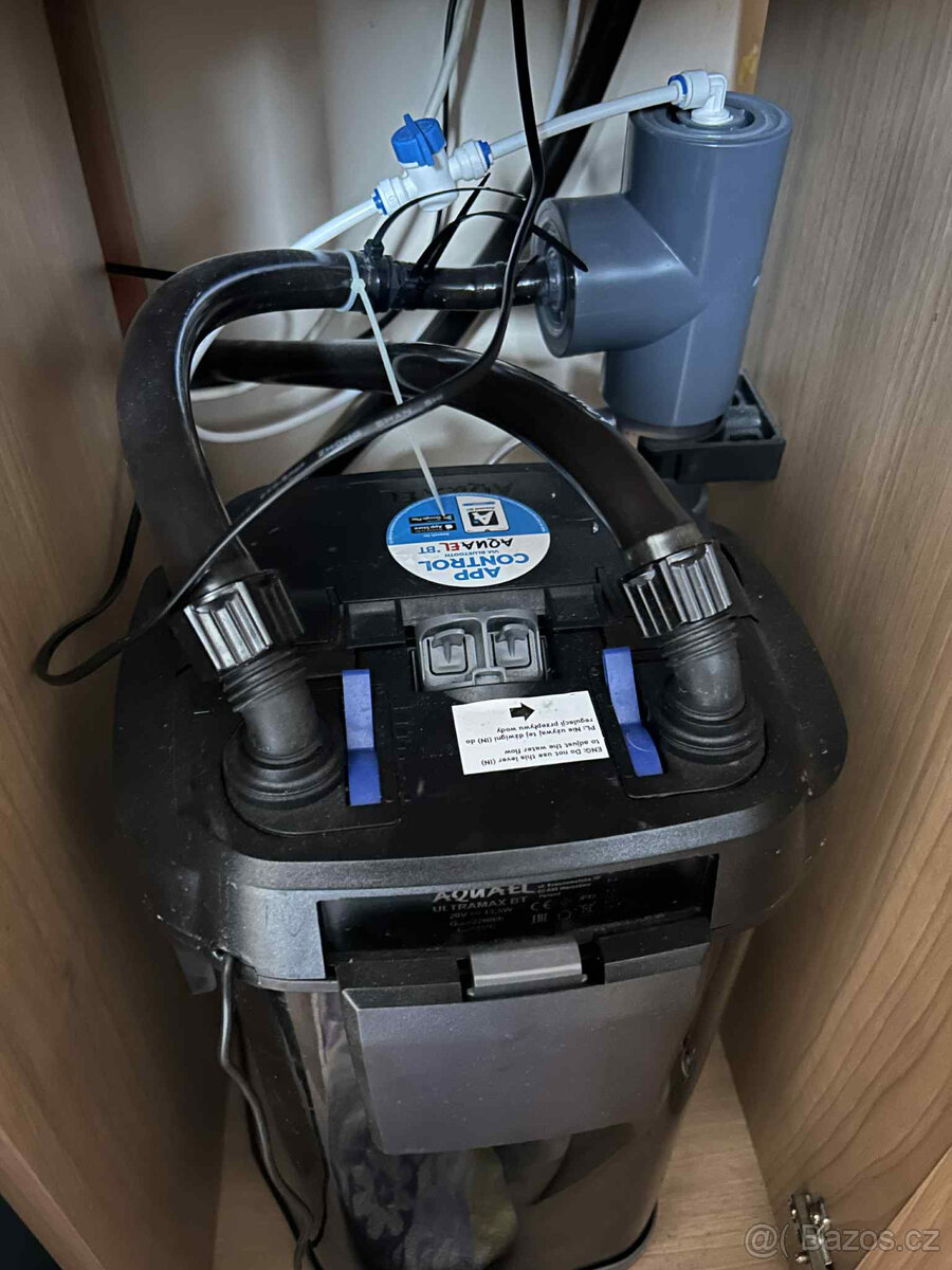 Akvárium 120x50x50 a komplet vybavení - 2