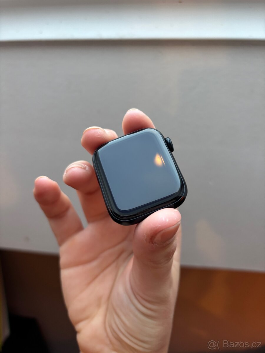 Apple Watch SE 2023 GPS 44mm - 2