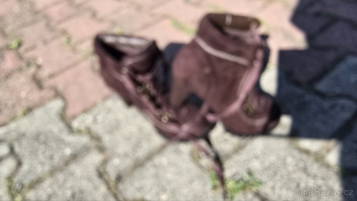 Dánské boty na podpatku - 2