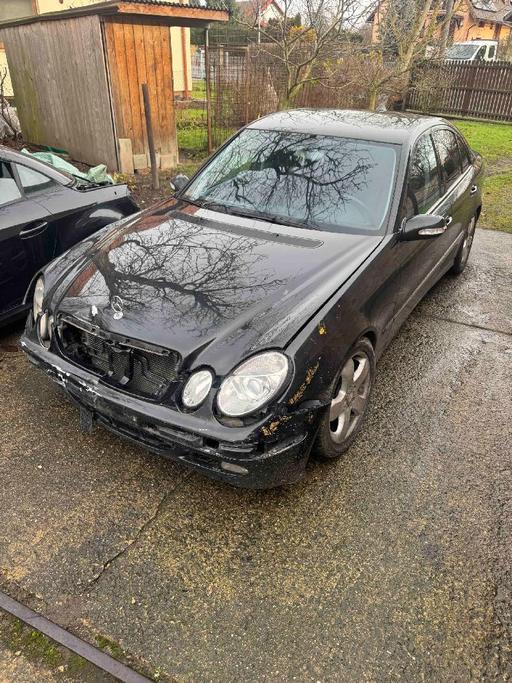 MERCEDES BENZ E W211 320CDI náhradní díly - 2