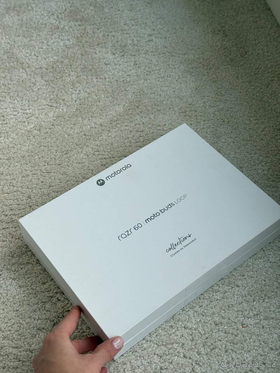 Motorola Razr 60 collections Crystals by Swarovski 8GB/256GB - 2