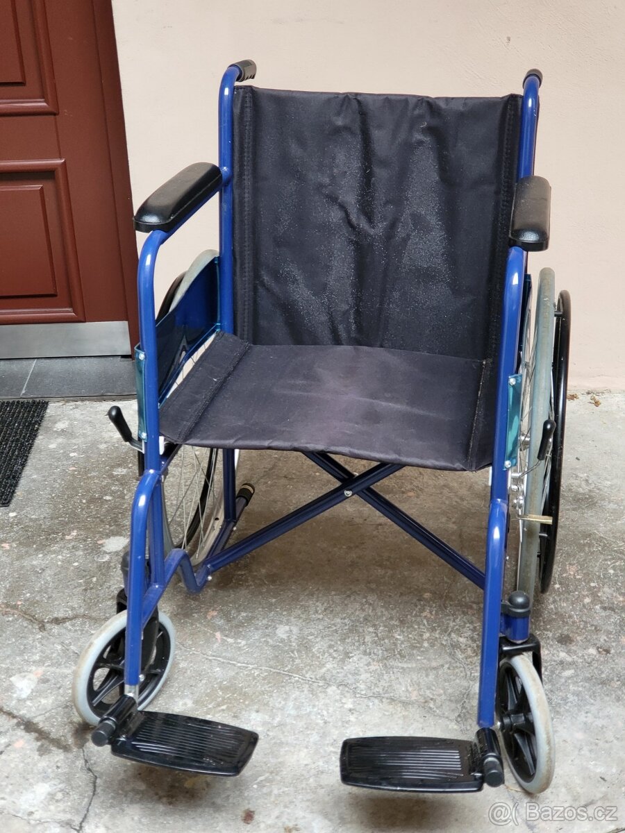 široký invalidní vozík XL provedení - 2