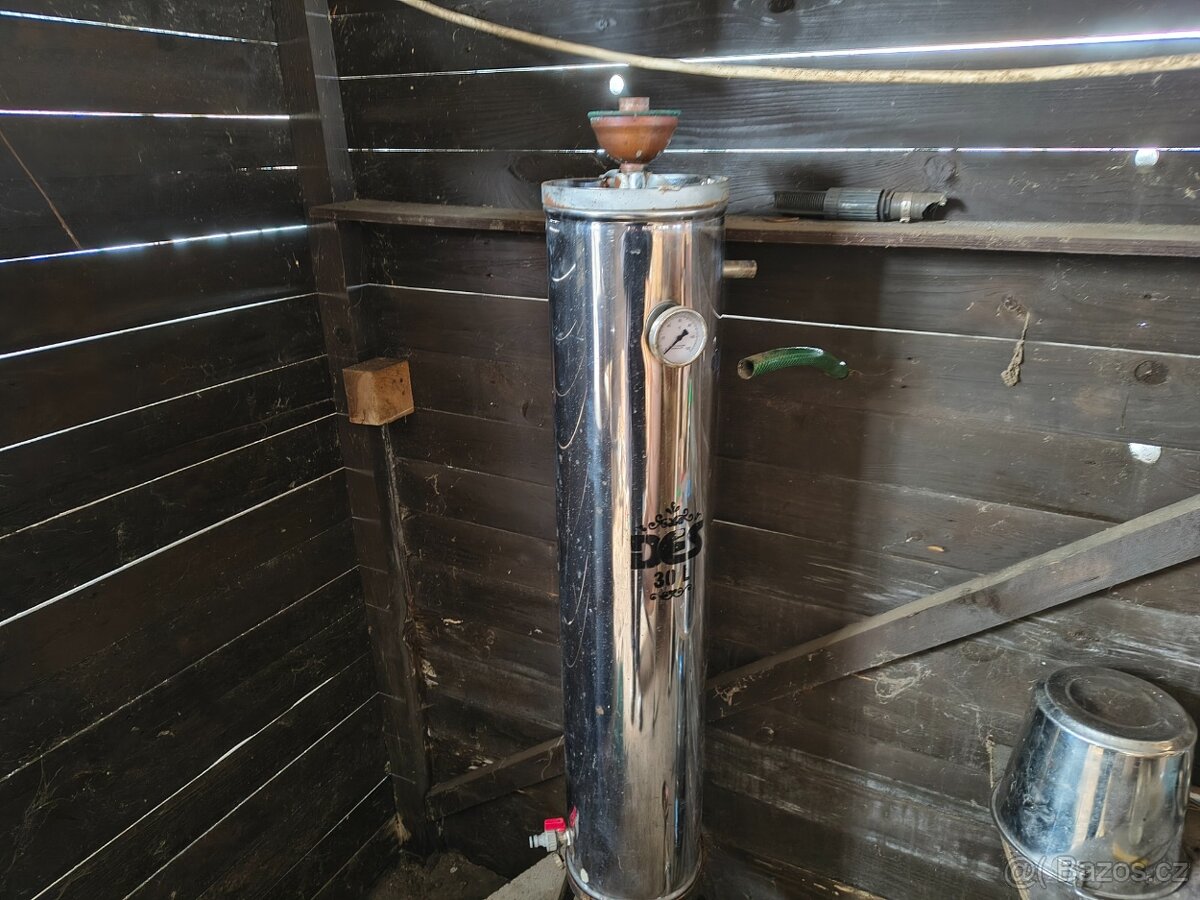 destilační kolonu - 2