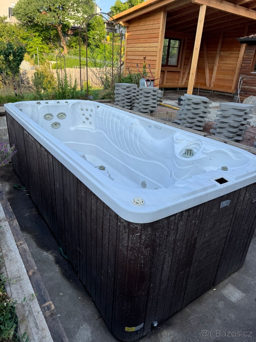 Swim spa USA 5.3m Nový kryt.GECKO. - 2