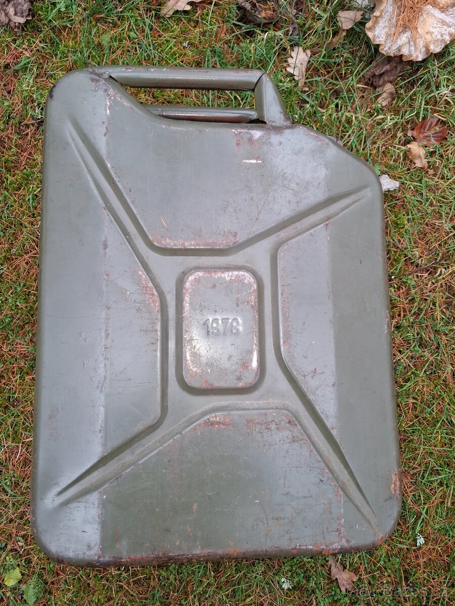 Ocelové 20l kanystry 3ks - 2