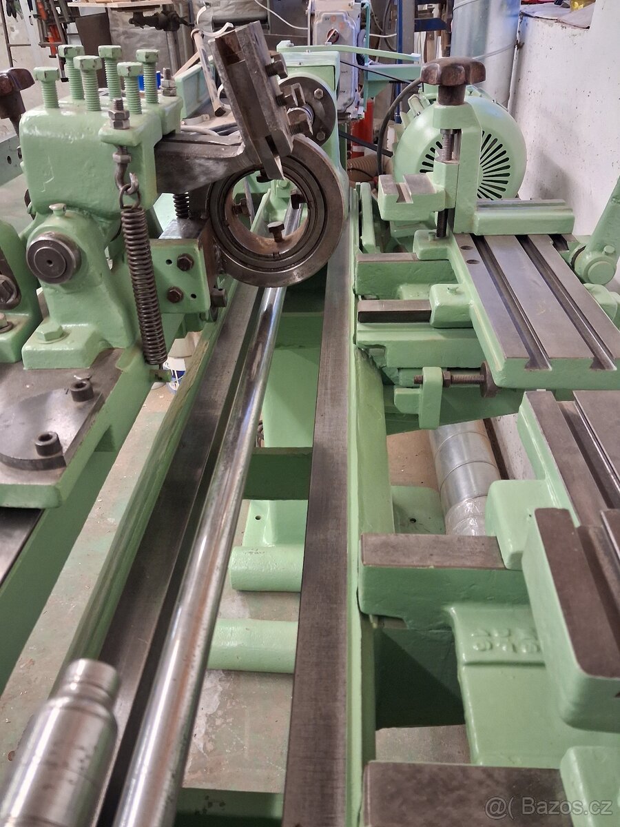 Kopírovací soustruh - 2