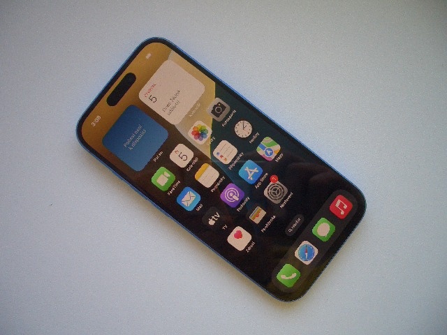 APPLE IPHONE 16 BLUE - 2