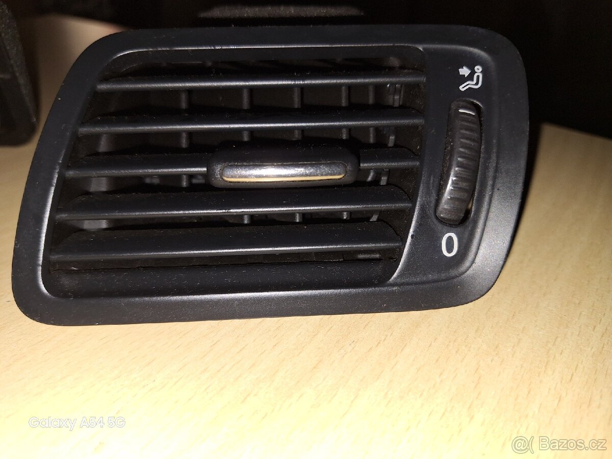 Vydechy , ofuky ventilace passat b6 - 2
