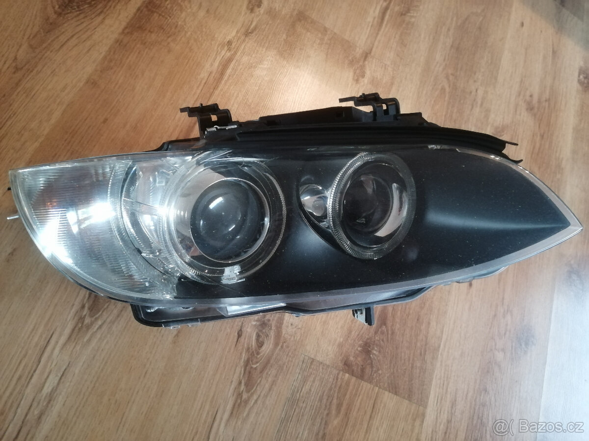 BMW E92 E93 pravý xenon 7162128 - 2