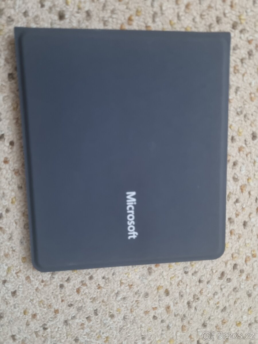 Prodám bluetooth skládací klávesnici Microsoft - 2