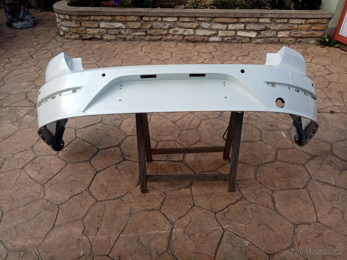 zadní nárazník na vw arteon - 2