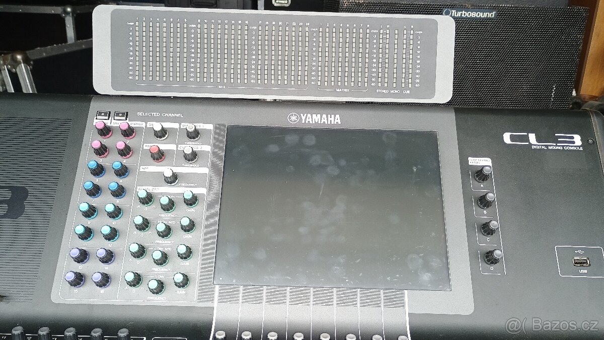 YAMAHA CL3 - Digitální mixážní pult - 2
