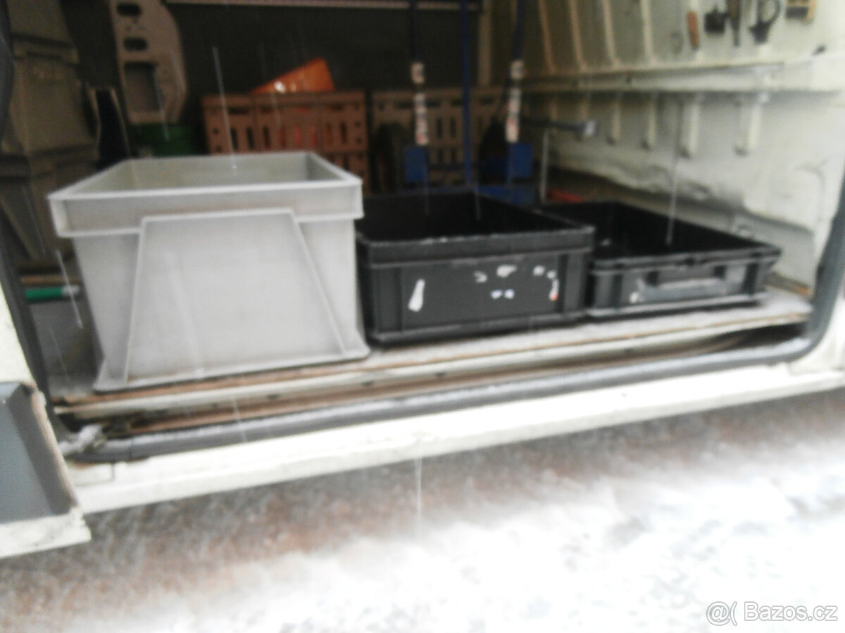 Přepravky plastové plná ukládací boxy od 100 kč - 2