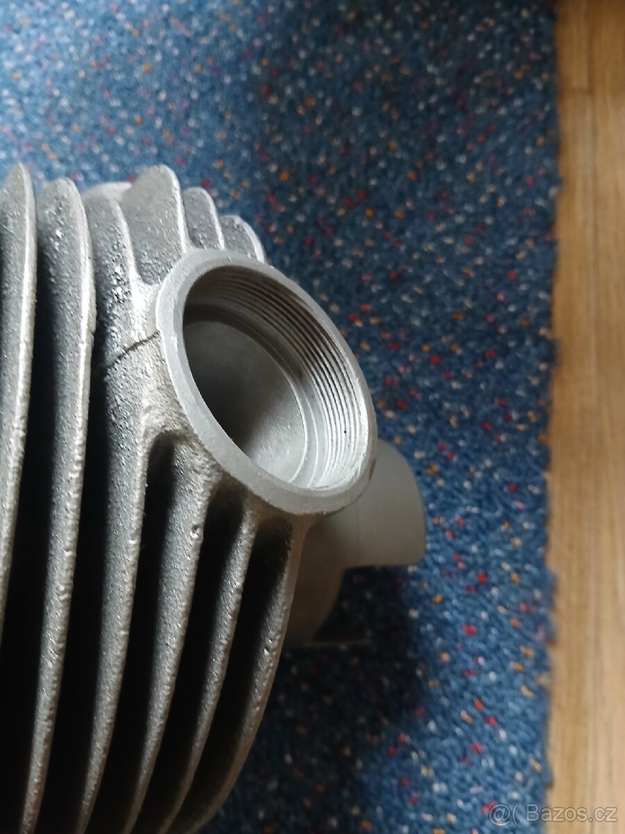 Válec Jawa 553 libeňák - 2