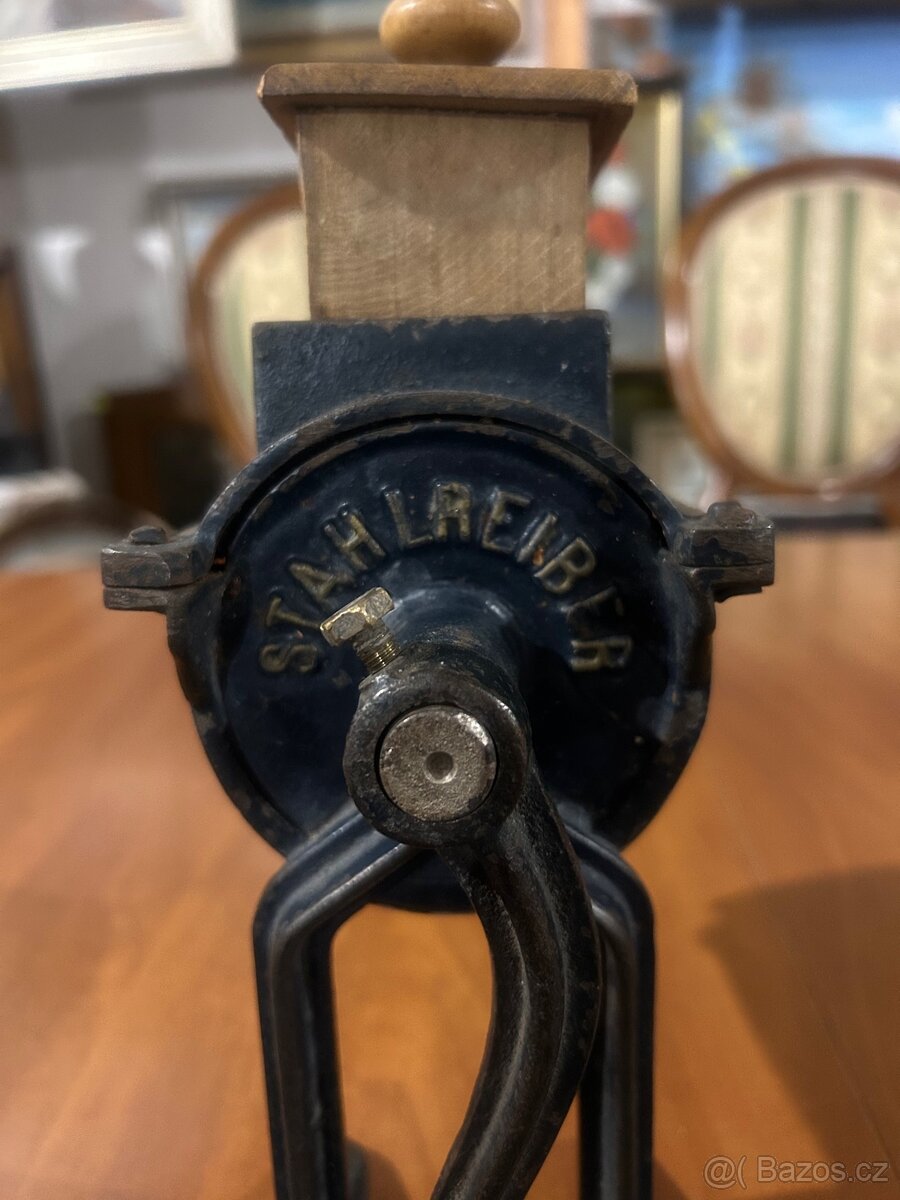 Vintage německý mlýnek STAHLREIBER cca 1910-1930) - 2