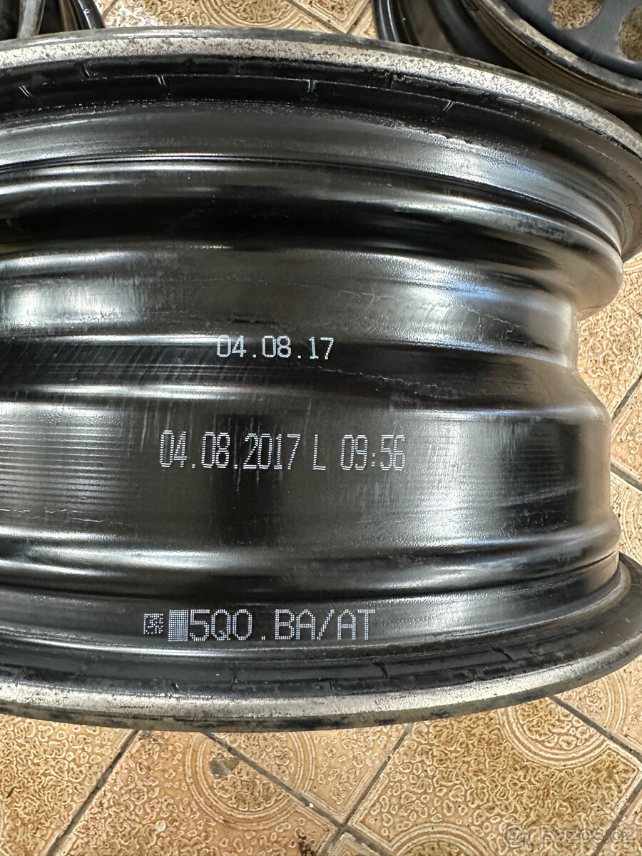 Prodám disky VW 6Jx15 H2, 5x112 - 2