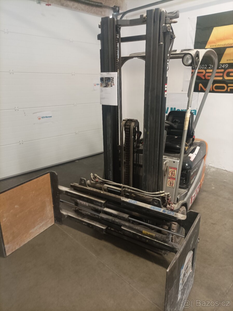 Vysokozdvižný vozík Still s vidlice a bočni posuv - 2