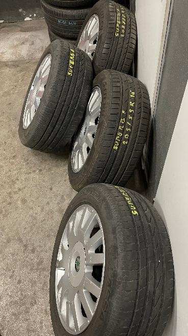 Superb I.,205/55R16, ET37 pneu letní - 2