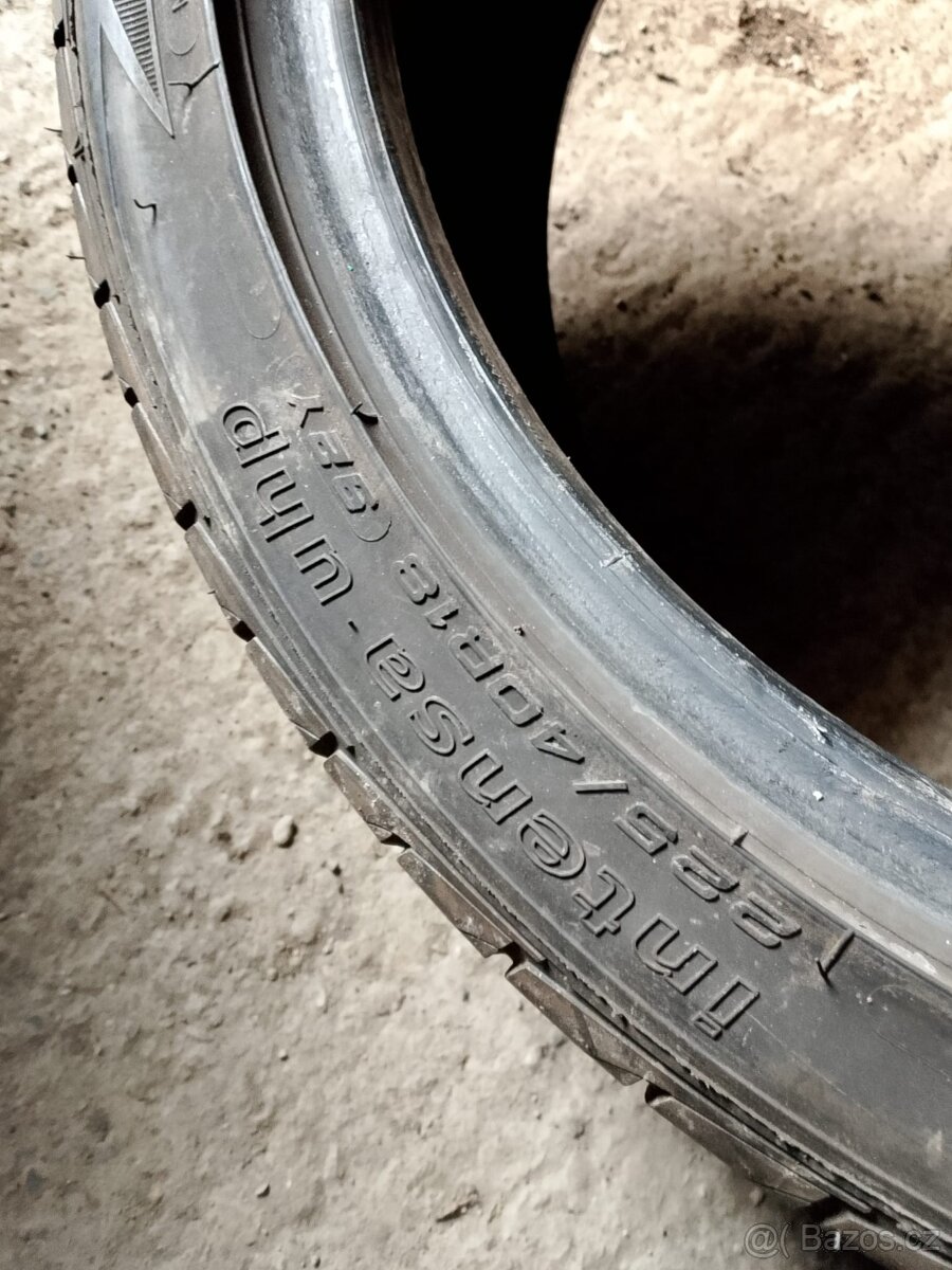 225/40/18 92y Sava - letní pneu 2ks - 2