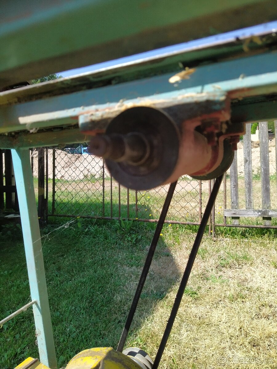 Malá cirkulárka domácí výroby - 2