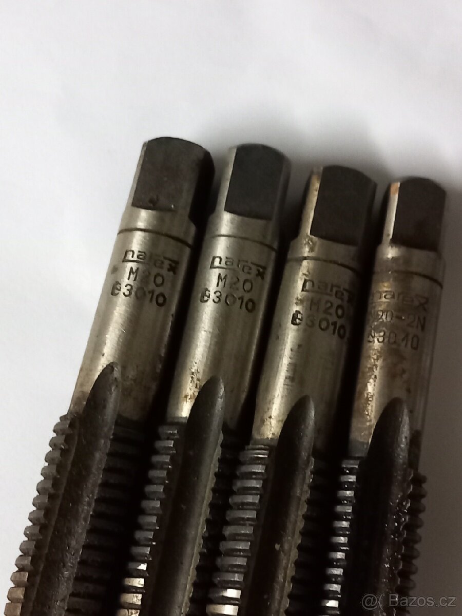 Závitník sadový M20. - 2