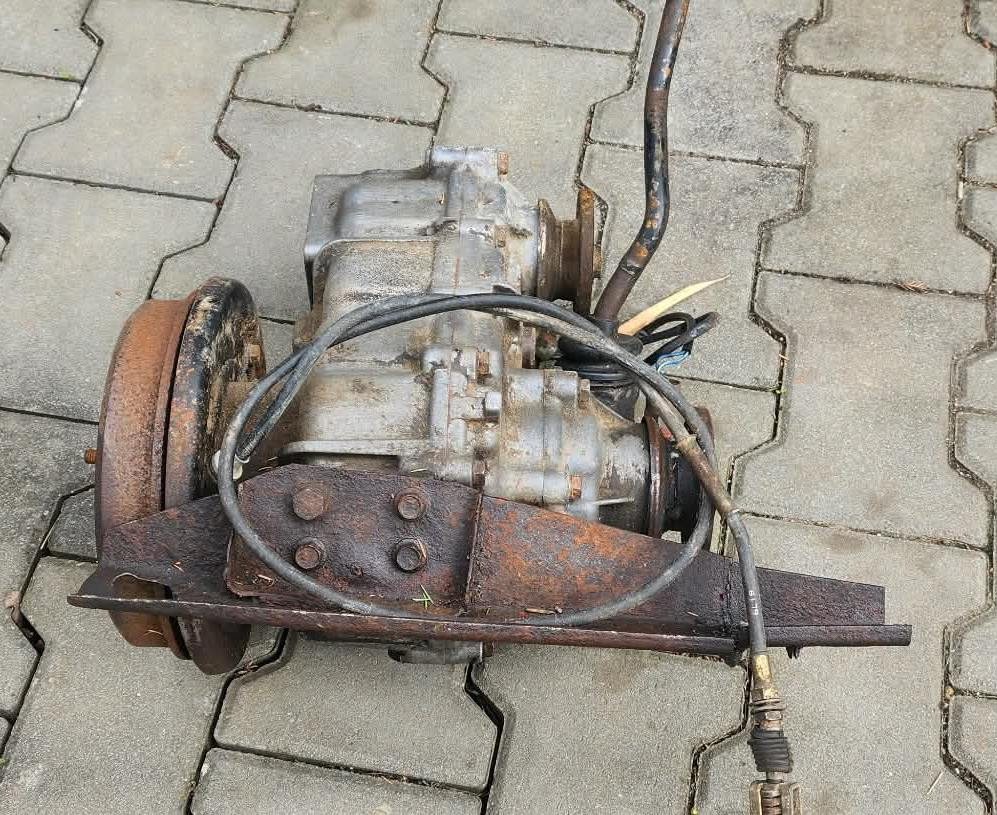 Suzuki SJ 410 převodovka - 2