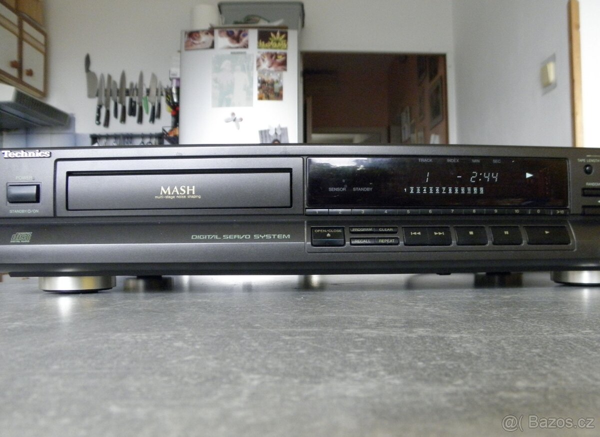 TECHNICS SL PG 460A CD přehrávač - 2