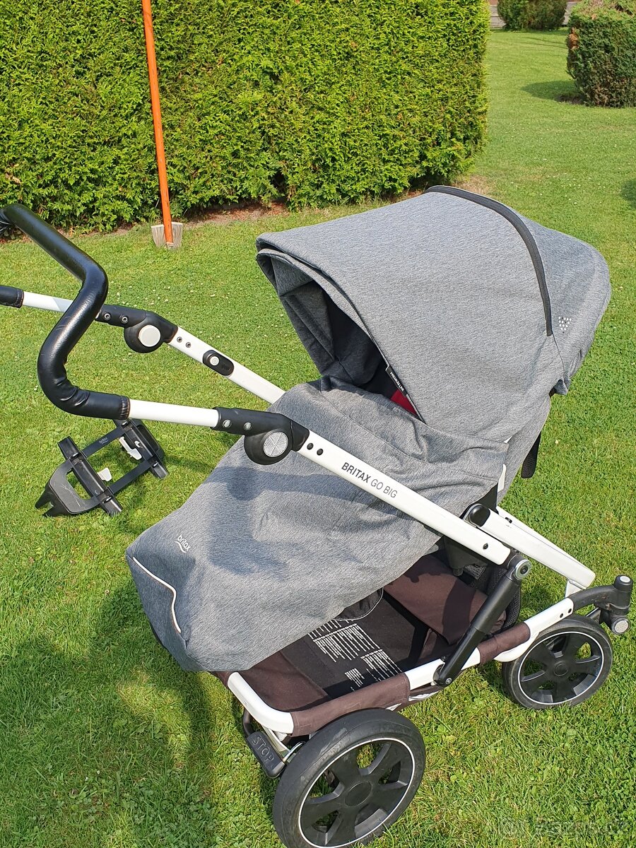 Kočárek britax go big - 2
