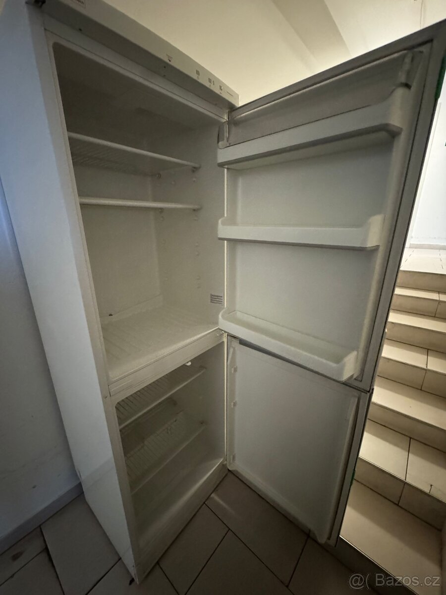 Prodám lednice - 1000 Kč / kus - 2