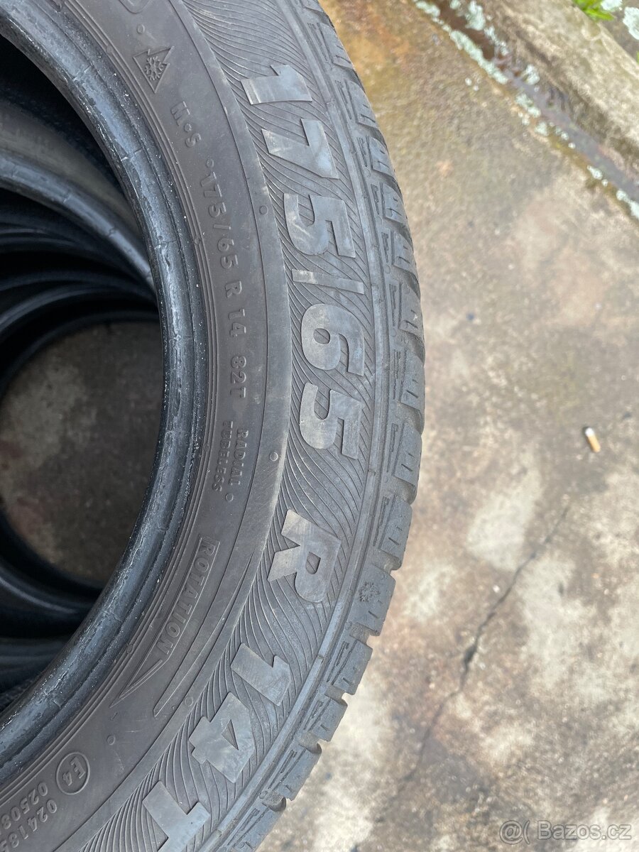 Zimní pneu 175/65/14 - 2