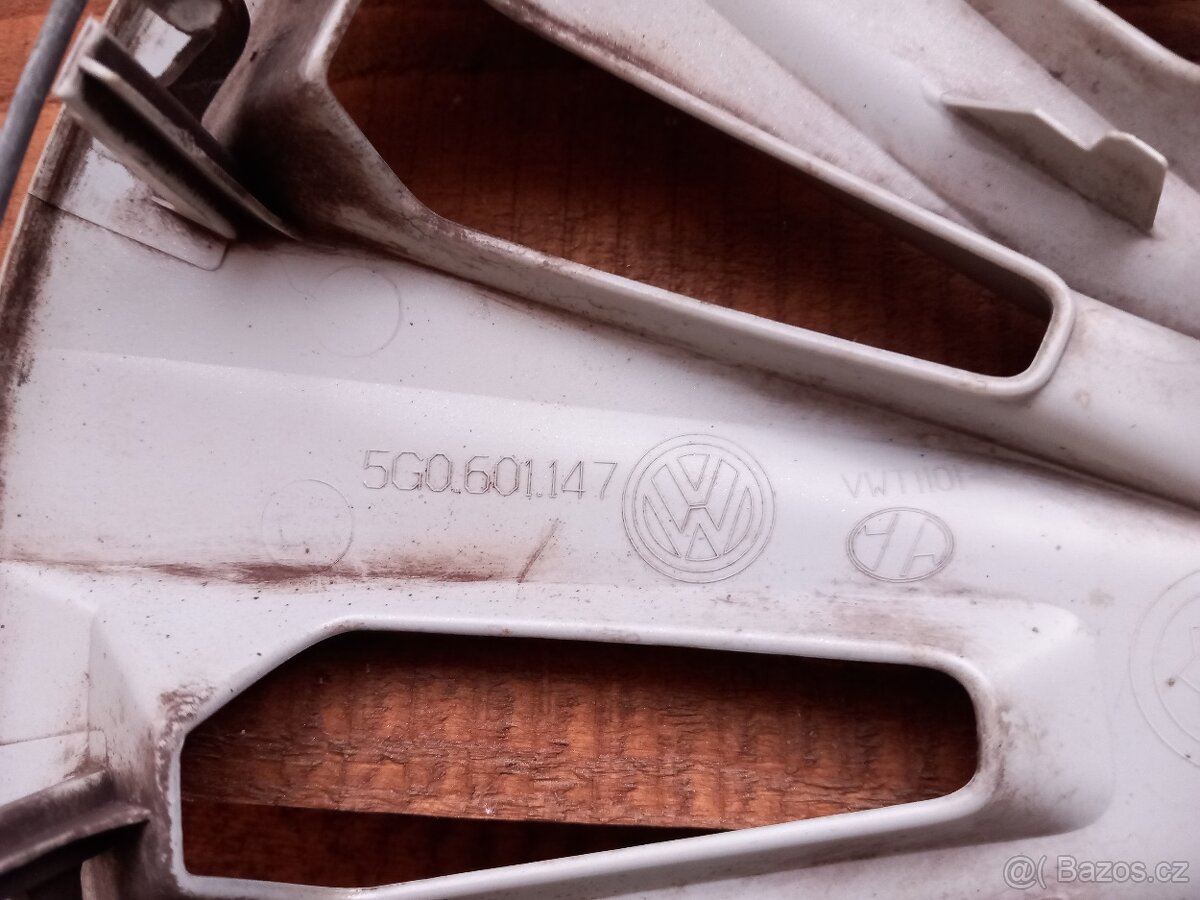 Poklice Vw, 5G0 601 147 - 2