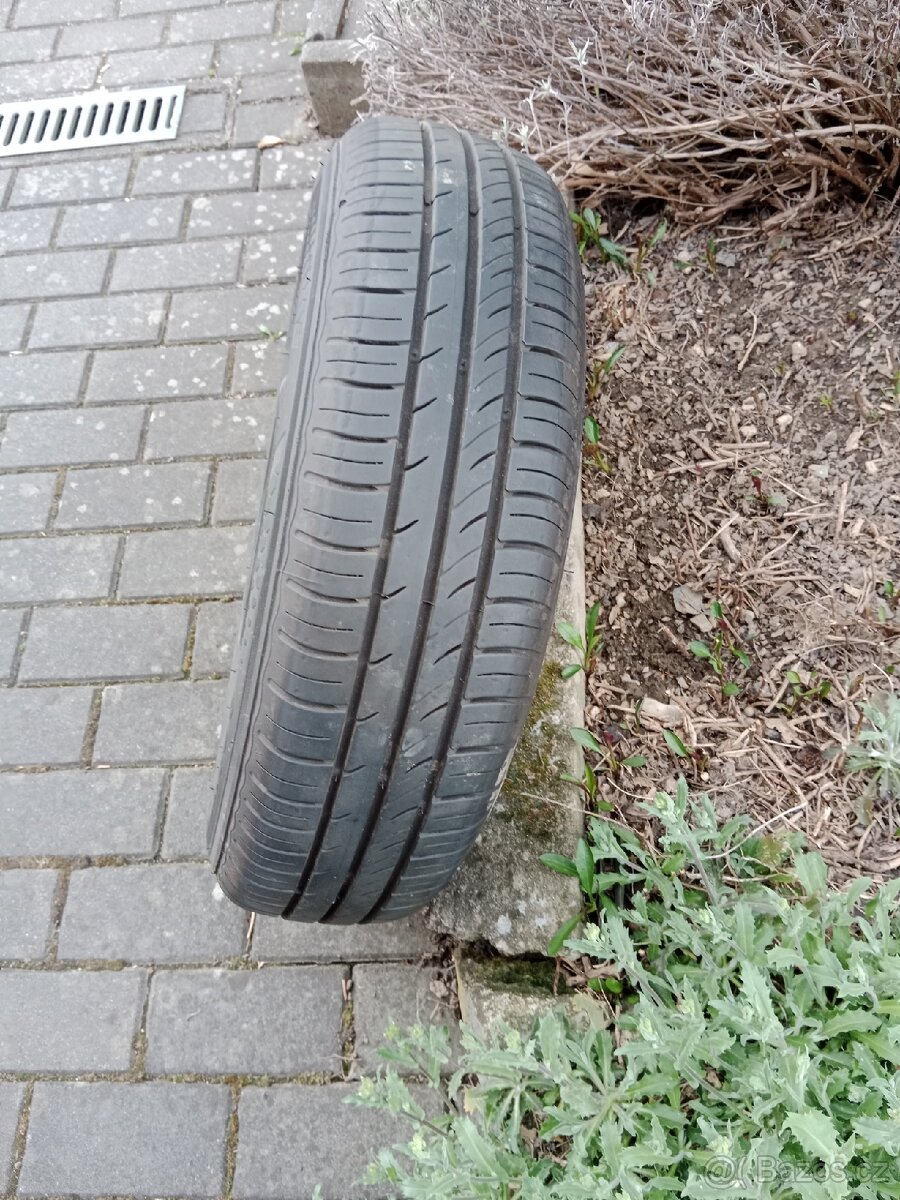 Pneumatiky letní Kumho 175/70 R14 - 2