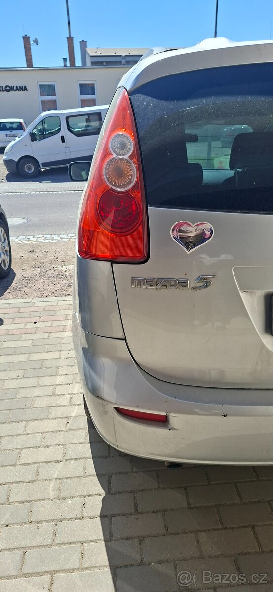 Mazda 5 - 2