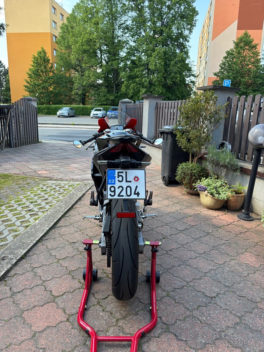 Aprilia rs4 125 - 2