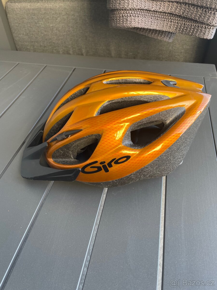 Cyklistická přilba Giro - 2