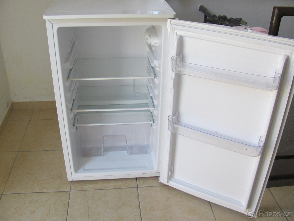 MALÁ LEDNICE - CHLADNIČKA ZANUSSI - A+ - 2