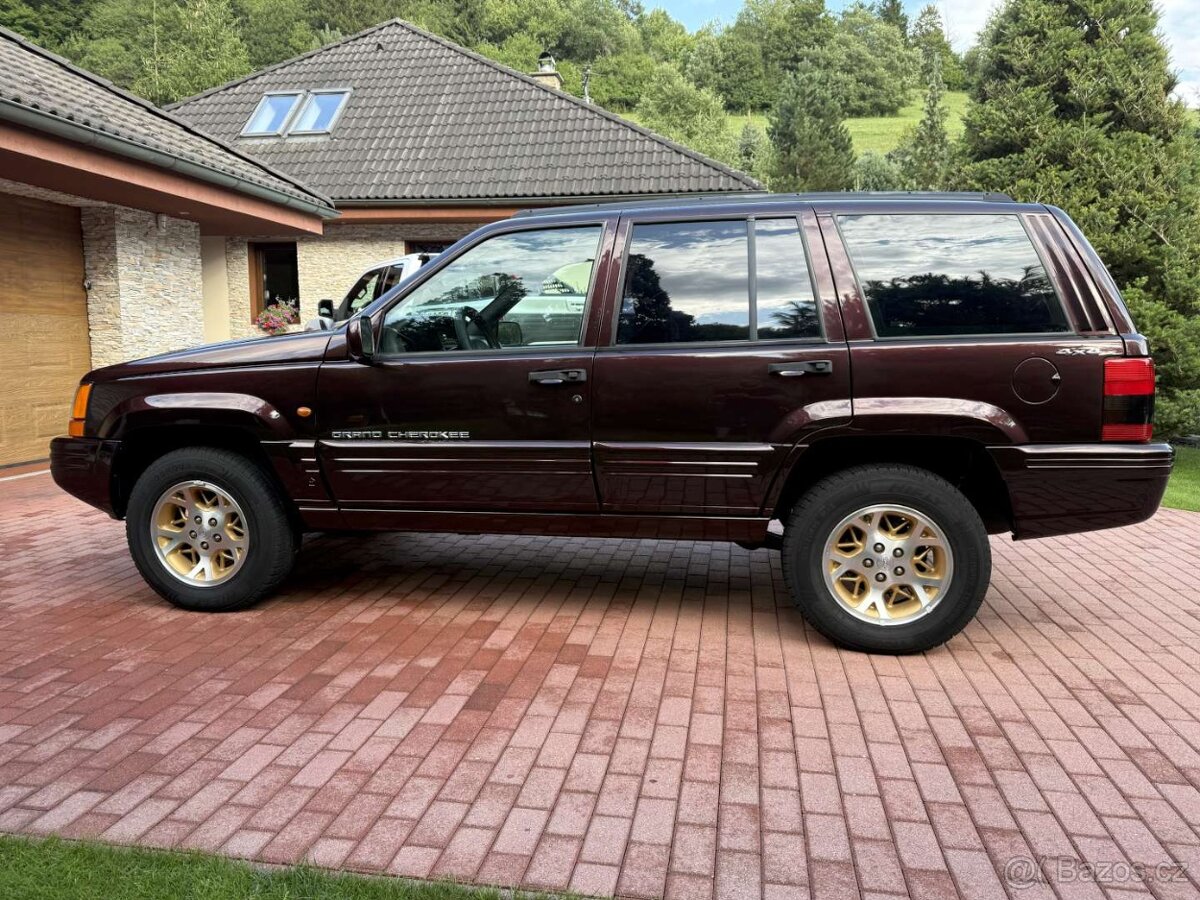 JEEP GRAND CHEROKEE 5,2i - 2