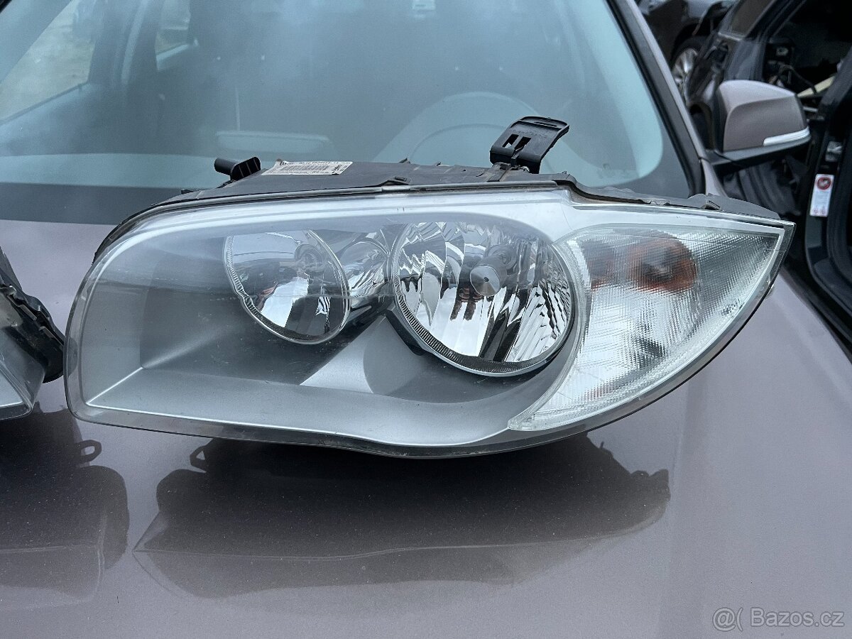 BMW 1er E81/E87 předface přední světlomety - 2