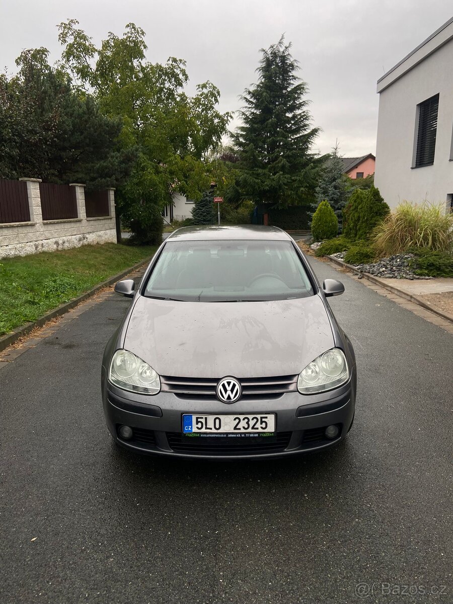 Volkswagen Golf V 1.4 benzin - 2