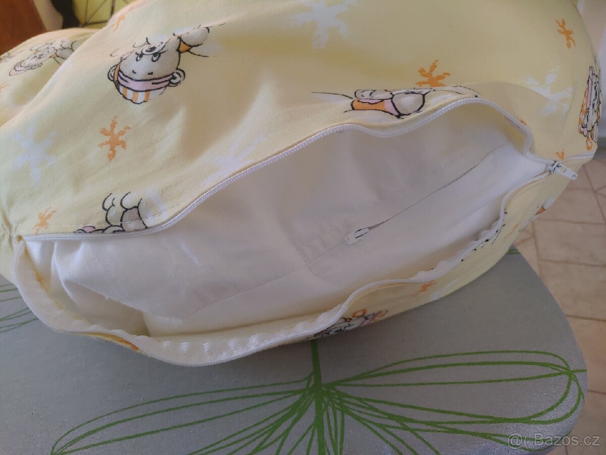2x kojící polštář - 2