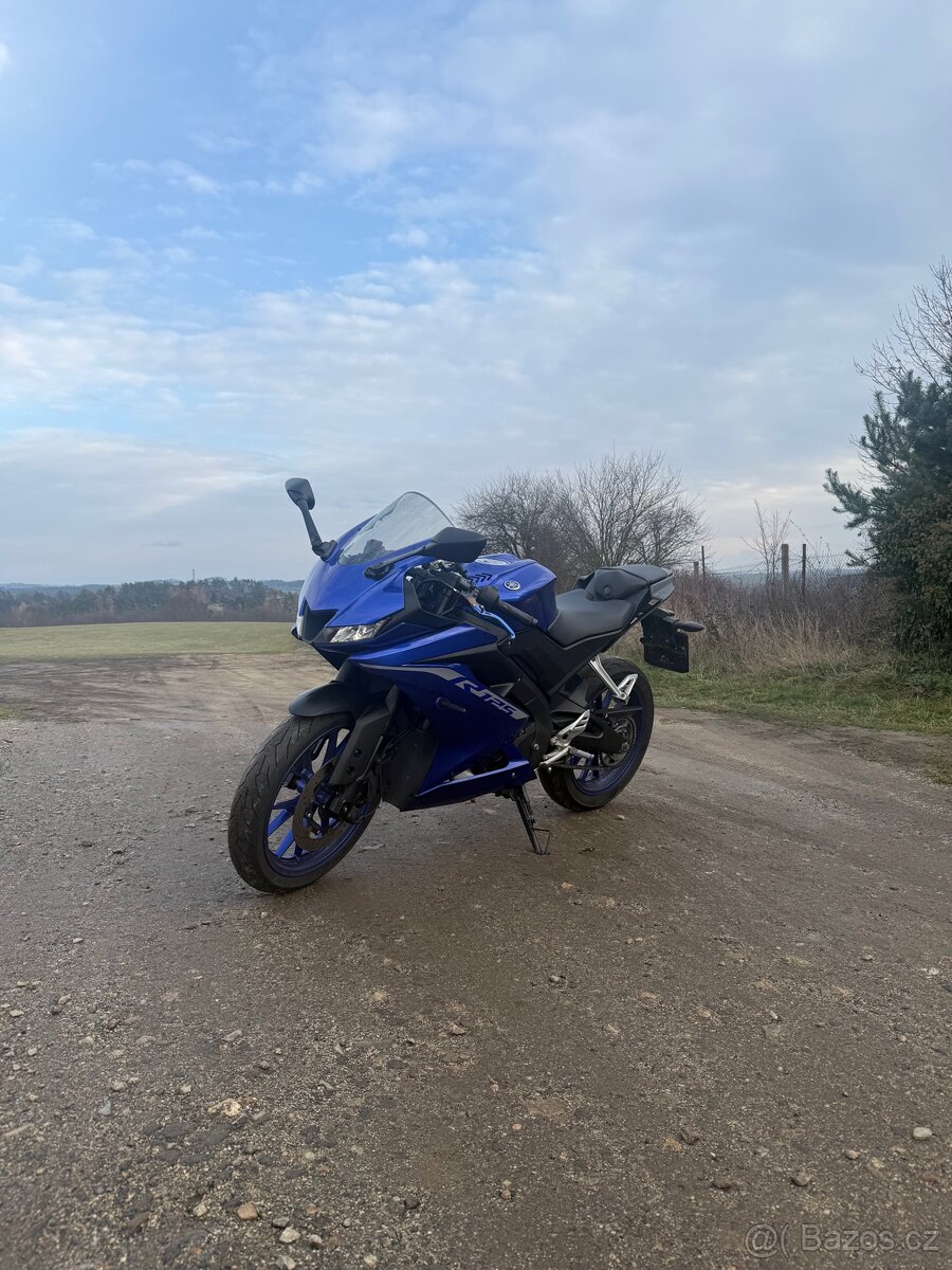 Yamaha YZF-R125 - 2
