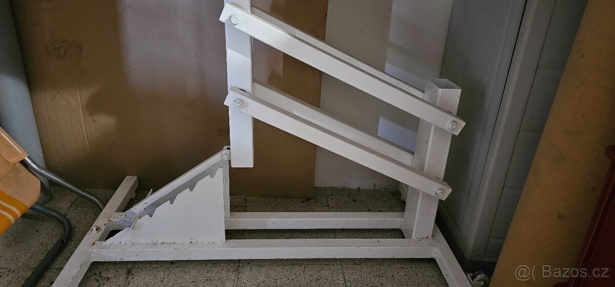 Polohovatelný veterinární / stříhací stůl 130x70cm - 2